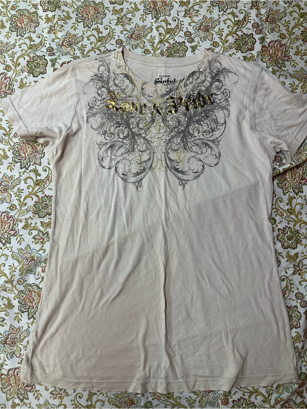Sinful Light Pink Scoop Neck Tee with Ornate Chest Graphic
